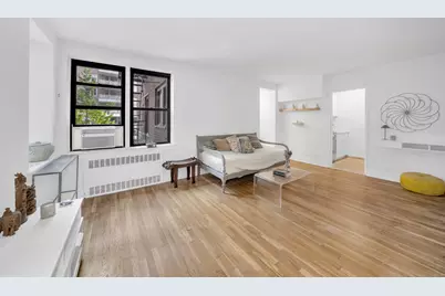 54 E 8th Street #3L, New York City, NY 10003 - Photo 17