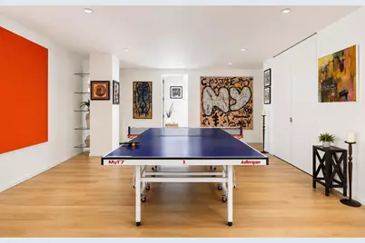 335 W 38th Street #3, New York City, NY 10018 - Photo 11