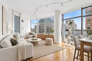 250 E 54th St, New York City, NY 10022 - Photo 1