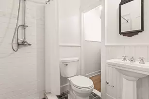 302 W 102nd St, New York City, NY 10025 - Photo 3