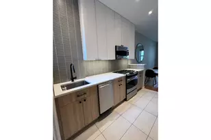 288 W 92nd St, New York City, NY 10025 - Photo 5