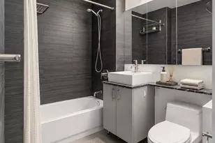 5-49 Borden Ave, New York City, NY 11101 - Photo 13