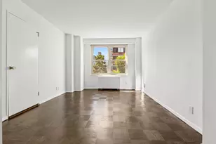 370 E 76th St, New York City, NY 10021 - Photo 9