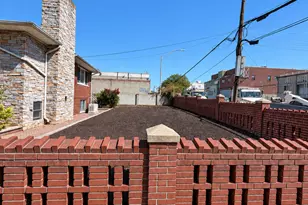 1575 64th St, New York City, NY 11219 - Photo 3