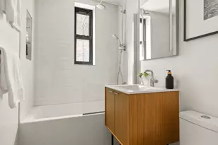 100 Bank St, New York, NY 10014 - Photo 9