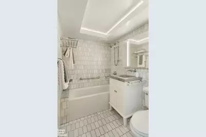 65 Middagh Street #3A, New York City, NY 11201 - Photo 5