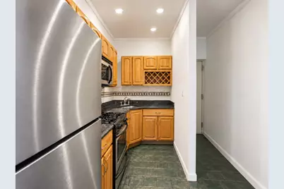 510 Ocean Parkway #1J, Brooklyn, NY 11218 - Photo 5