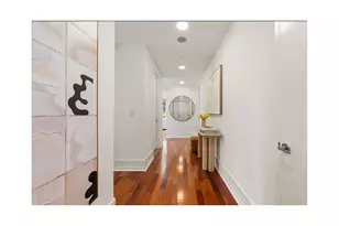 300 E 55th St, New York, NY 10022 - Photo 9