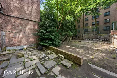 404 W 20th Street, New York, NY 10011 - Photo 15