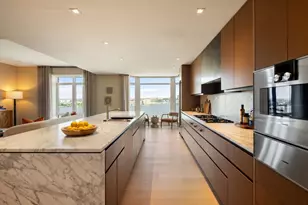 555 W 22nd St, New York City, NY 10011 - Photo 5