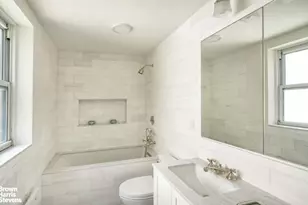 170 E 77th St, New York City, NY 10075 - Photo 5