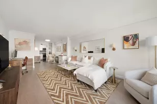400 E 77th St, New York, NY 10075 - Photo 3