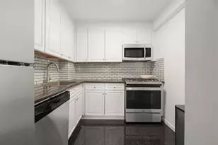 400 E 77th St, New York, NY 10075 - Photo 1