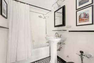 161 W 16th St, New York, NY 10011 - Photo 5