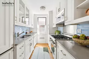 30 E 9th St, New York City, NY 10003 - Photo 3