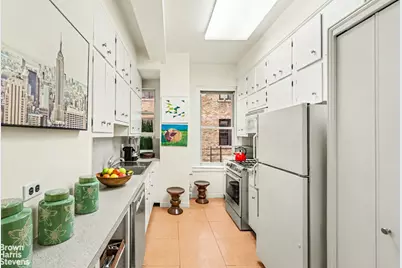 155 E 72nd Street #7D, New York, NY 10021 - Photo 7