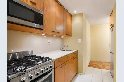 100 W 15th Street #2-B, New York, NY 10011 - Photo 7