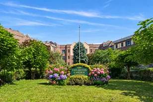 525 W 238th St, New York City, NY 10463 - Photo 19