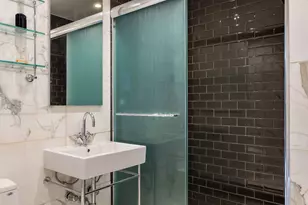118 E 60th St, New York City, NY 10022 - Photo 9
