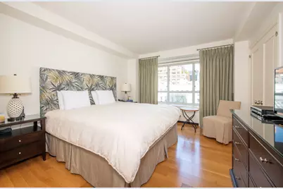 200 E 66th Street #C703, New York City, NY 10065 - Photo 5