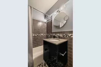 31 Jane Street #2D, New York City, NY 10014 - Photo 9