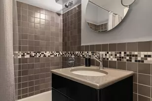 31 Jane St, New York City, NY 10014 - Photo 9