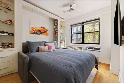 31 Jane Street #2D, New York City, NY 10014 - Photo 5
