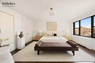 166 E 61st St, New York City, NY 10065 - Photo 7