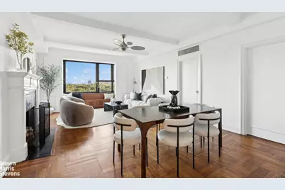 128 Central Park S #11A, New York, NY 10019 - Photo 3