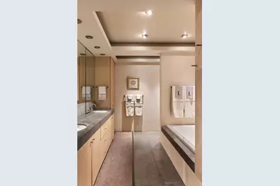 90 Franklin Street #12, New York City, NY 10013 - Photo 9