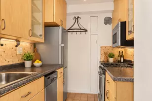 425 E 63rd St, New York City, NY 10065 - Photo 9