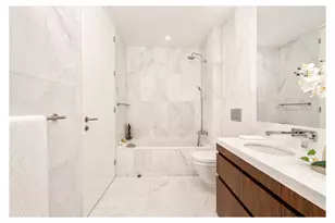 244 E 52nd St, New York City, NY 10022 - Photo 17