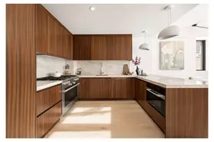 244 E 52nd St, New York City, NY 10022 - Photo 9