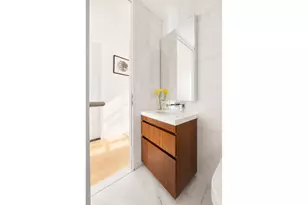 244 E 52nd St, New York City, NY 10022 - Photo 15