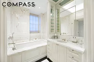 730 Park Ave, New York City, NY 10021 - Photo 19