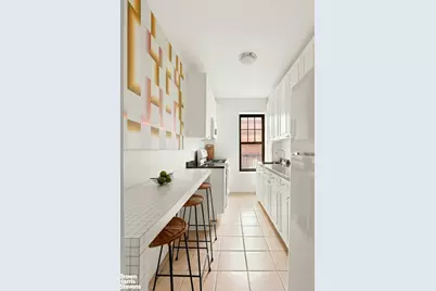 67 Morton Street #6E, New York, NY 10014 - Photo 3