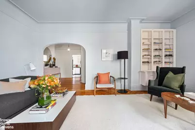 465 W End Avenue #10D, New York City, NY 10024 - Photo 1