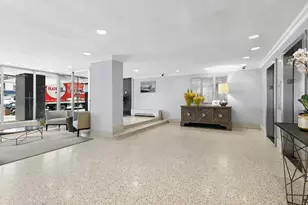 220 E 57th St, New York, NY 10022 - Photo 1