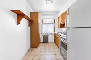 60-31 56th Dr, New York City, NY 11378 - Photo 21