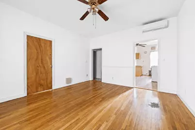 60-31 56th Drive, New York City, NY 11378 - Photo 7