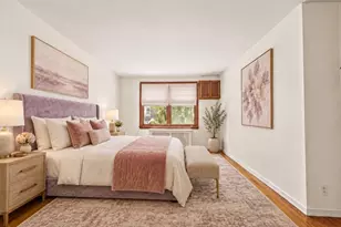 60-31 56th Dr, New York City, NY 11378 - Photo 37