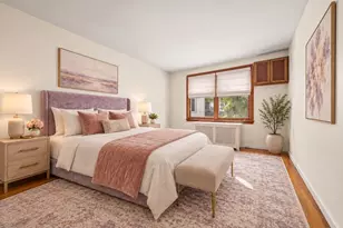 60-31 56th Dr, New York City, NY 11378 - Photo 35