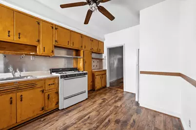 60-31 56th Drive, New York City, NY 11378 - Photo 9