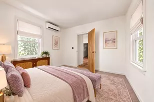 60-31 56th Dr, New York City, NY 11378 - Photo 31
