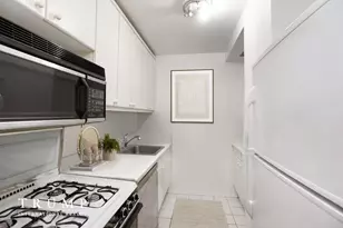 106 Central Park S, New York City, NY 10019 - Photo 3