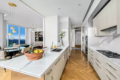 217 W 57th Street #81W, New York, NY 10019 - Photo 5