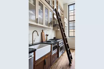 520 W 45th Street #APT4C, New York City, NY 10036 - Photo 3