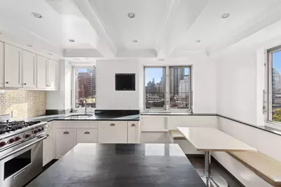 330 E 79th Street #10AG, New York, NY 10075 - Photo 17