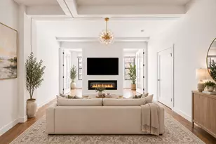 105 W 73rd St, New York, NY 10023 - Photo 3