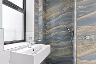 105 W 73rd St, New York, NY 10023 - Photo 11